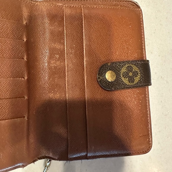 Louis Vuitton monogram wallet - Picture 9 of 10
